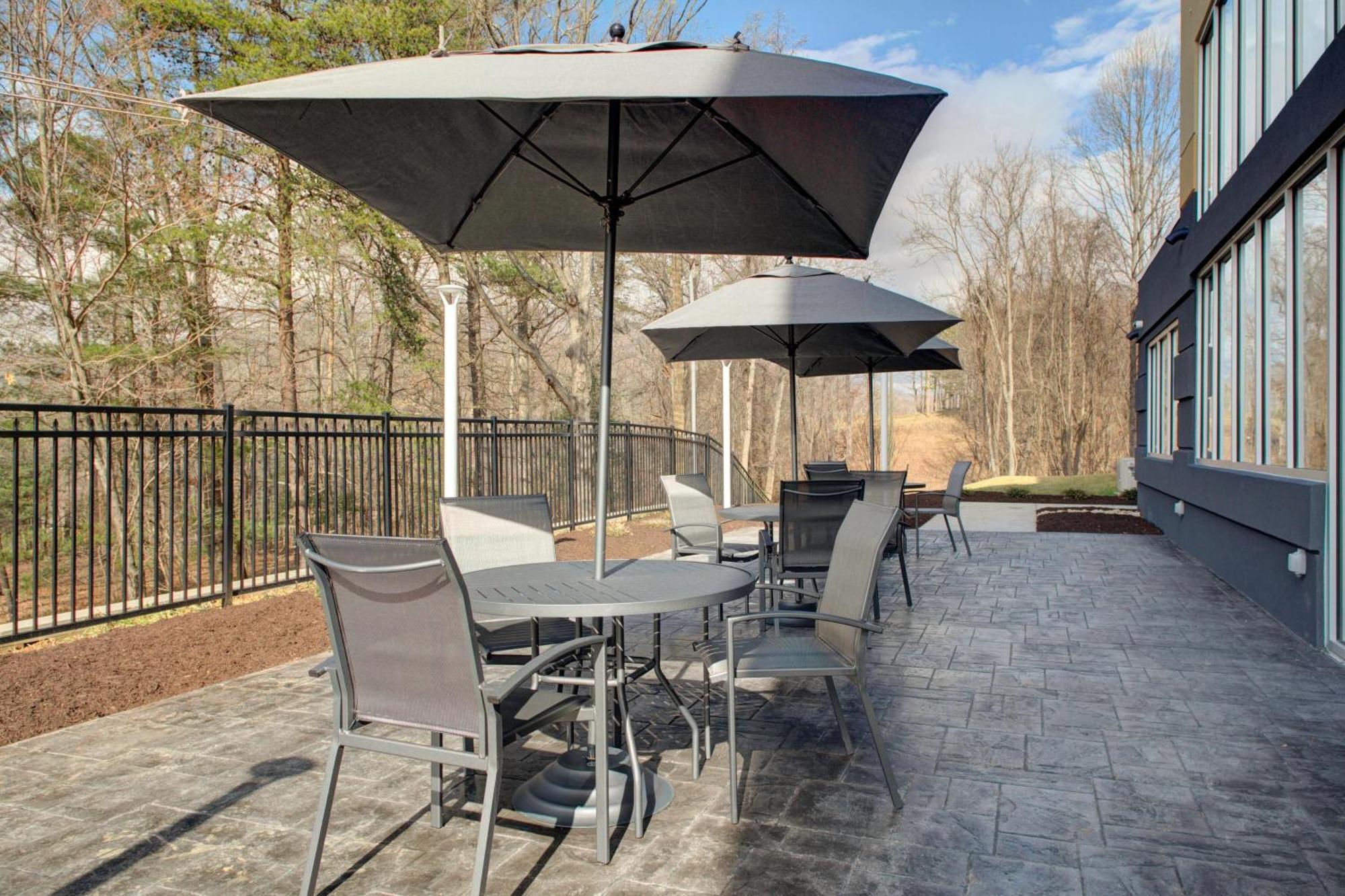 Fairfield Inn & Suites By Marriott Roanoke Salem Exteriér fotografie